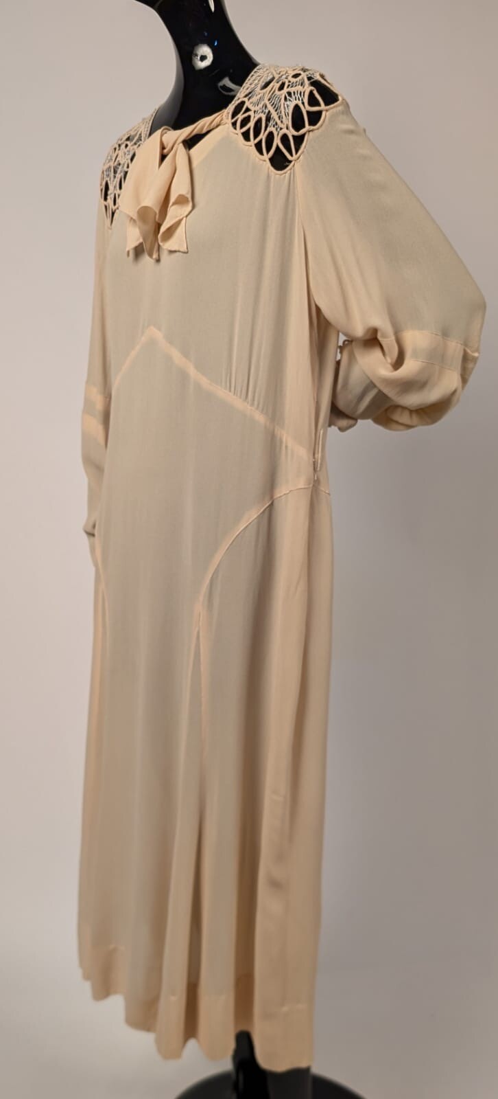 PEGGY DARE – PARAMOUNT DRESS CO LATE 1920’S CHIFFON DRESS W HAND MADE LACE TOP