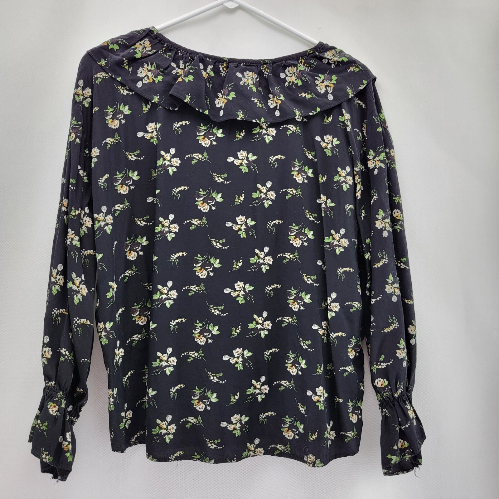 Vintage Anxiety Women Chest Size 46 inches Multicolored Floral Blouse