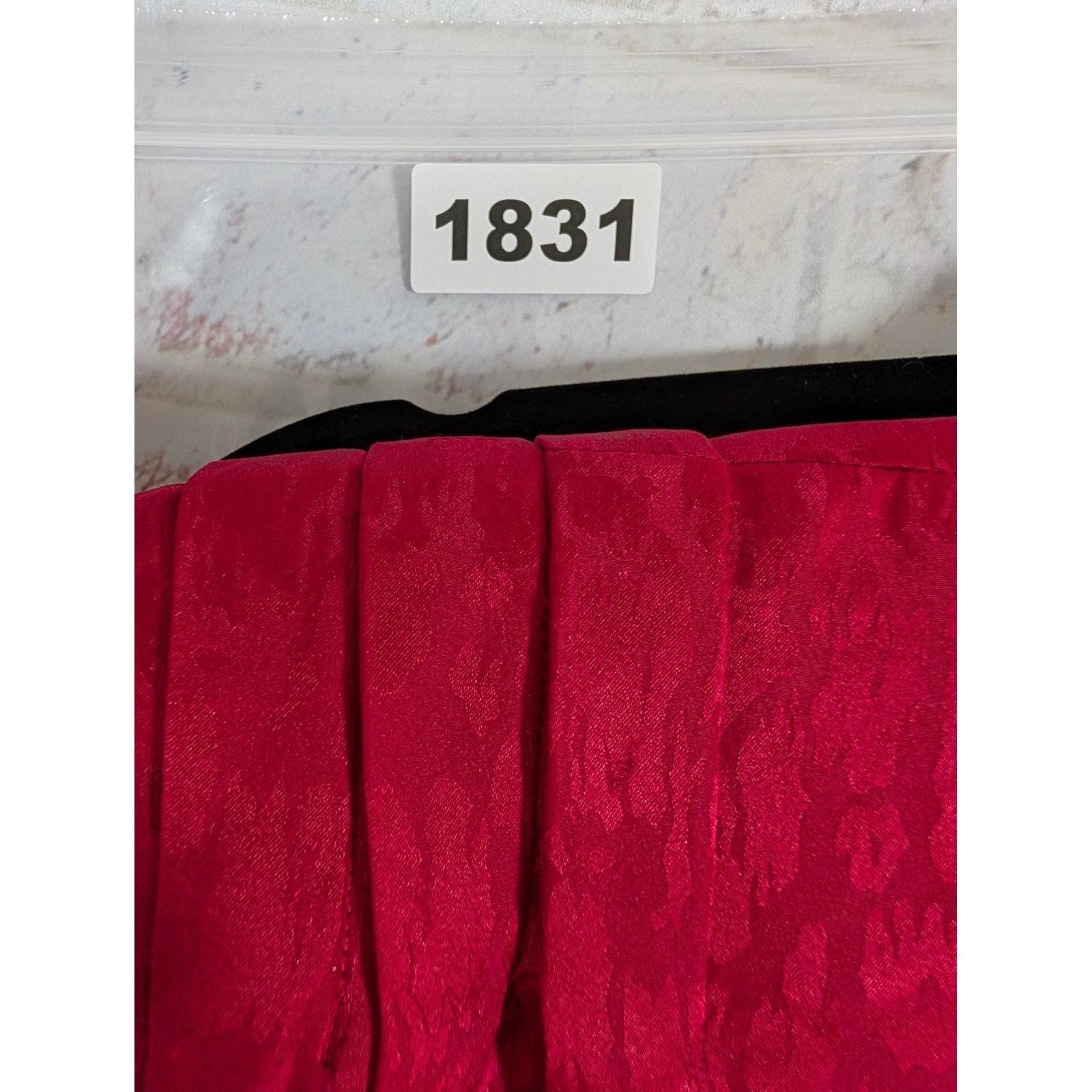 Argenti Skirt Set Womens 20 Red Silk Vintage Jacquard Animal Print 2pc Blouse