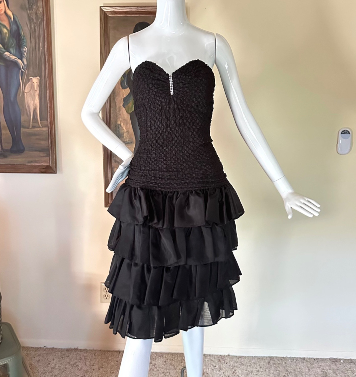 Vintage 1980s Iconic Strapless Party Dress Mini Goth Ruffle Skirt Prom Gown M