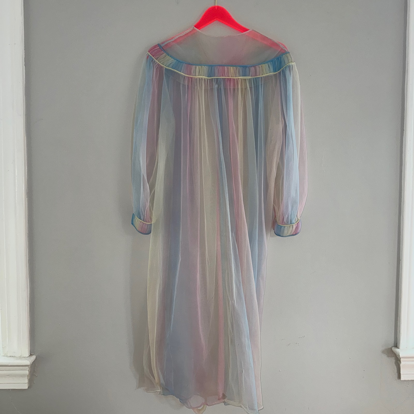 60s vtg DOLSYL Sheer Pastel RAINBOW OMBRE Dressing Gown Chiffon Robe Tent Dress