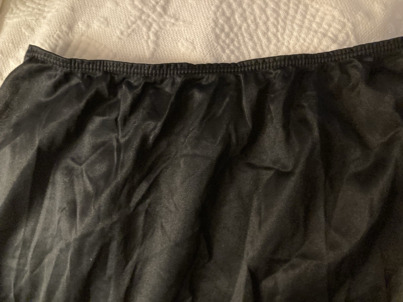 Vintage Formfit Rogers 1/2 Slip Black 6”Lace Satin Ribbon 28/32” waist