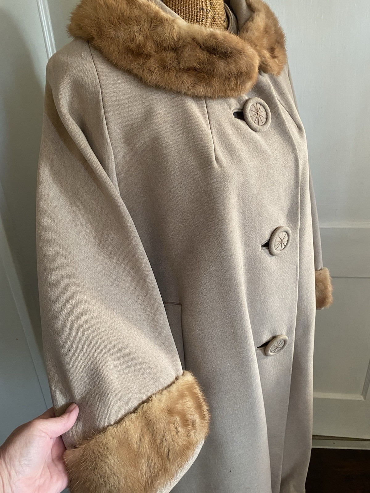 Vintage 1950s Tan Wool Swing Coat Real Mink Fur Collar Cuffs 46” Bust Nice!!!