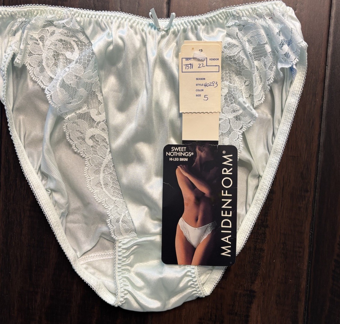 Maidenform Sweet Nothings Hi Leg Brief Size 5 Sea Foam Green Vtg Nylon Panty NEW