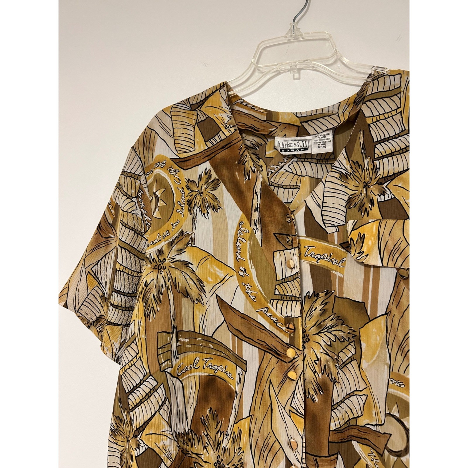 Christie & Jill Woman Vintage Tropical Button Down Blouse Mustard Brown 1X