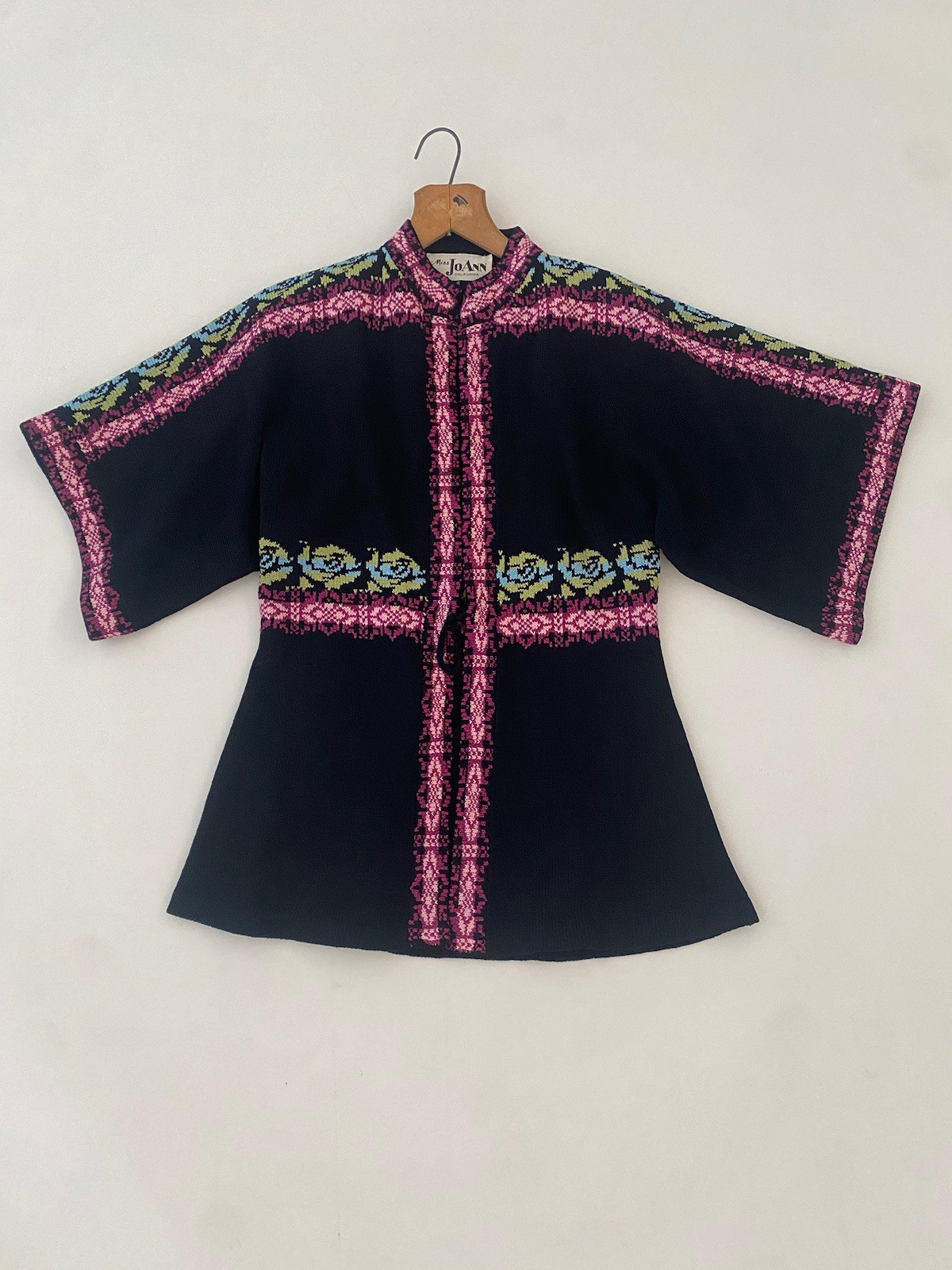 Vintage 70s Miss Joann California Black Kimono Crochet Open Cardigan Multicolor
