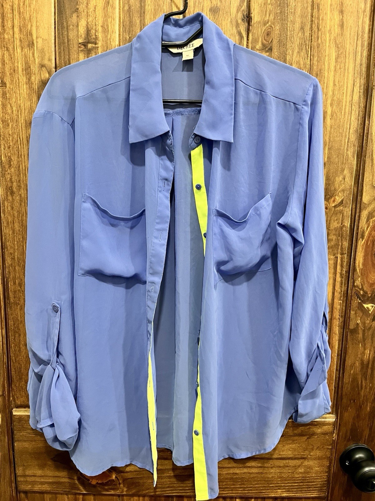 Vintage ~ Decree ~~ Sheer Roll Up Sleeve Button Down Collared Blouse ~ (Size XL)