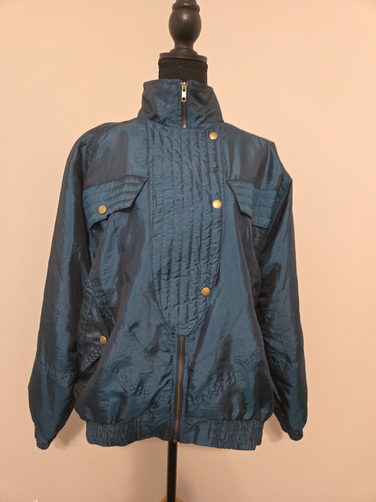 Vintage Women’s Trophé Iridescent Green Bomber Jacket Size Medium