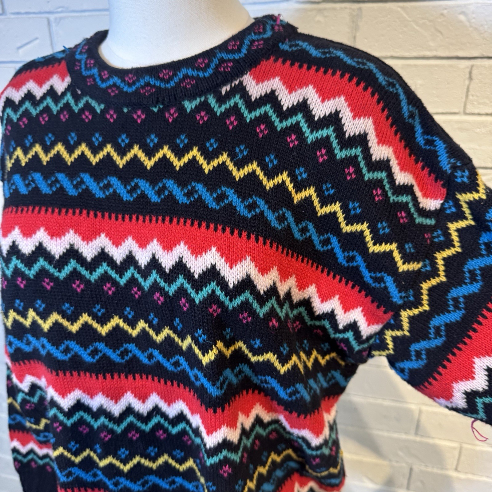 Vintage 80s 90s Chaus Sport Muticolor Sweater Womens M