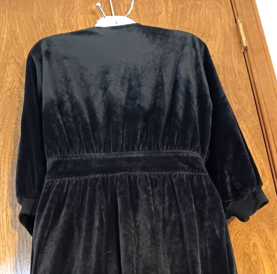 Vintage Jonathan Logan Black Velvet Robe Mid-Calf Size Small