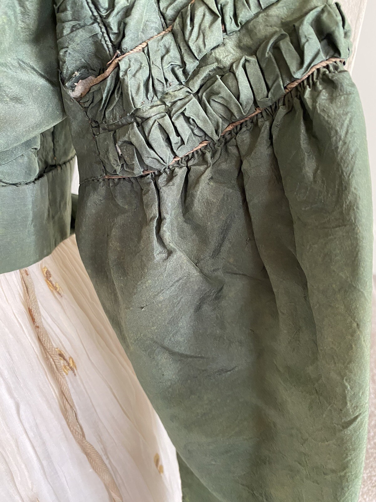 Rarest 1825 Regency Spencer Jacket Rich Emerald „Arsenic” Green Museum Quality!