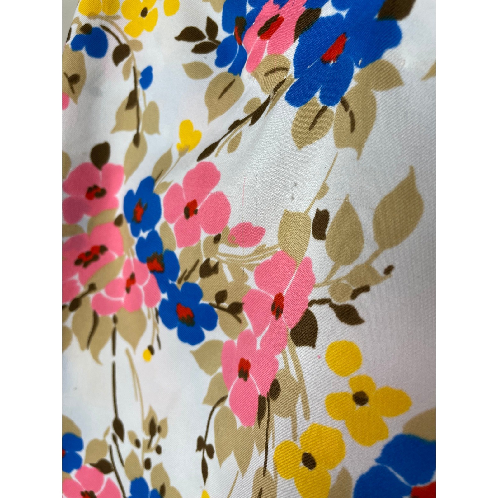 Floral Sleeveless Top Open Back White Pink Blue Yellow Blouse