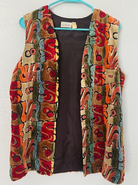 Vintage 60s A. Kallins Tapestry Vest Carpet Chenille Velvet Boho Hippie Large
