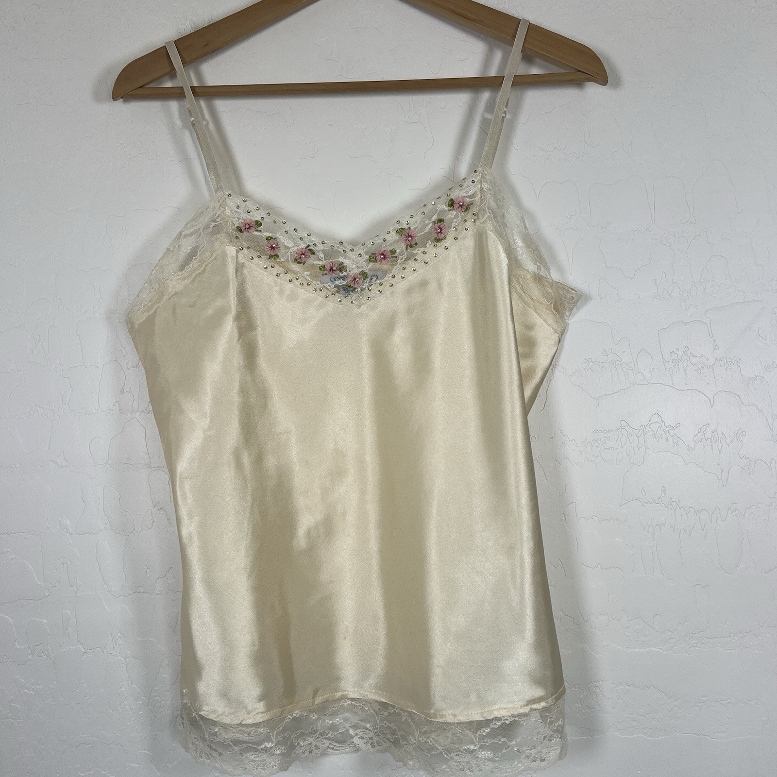 vintage 90s / 1990s – y2k 2000s Cream Coquette lace trim camisole tank top Large