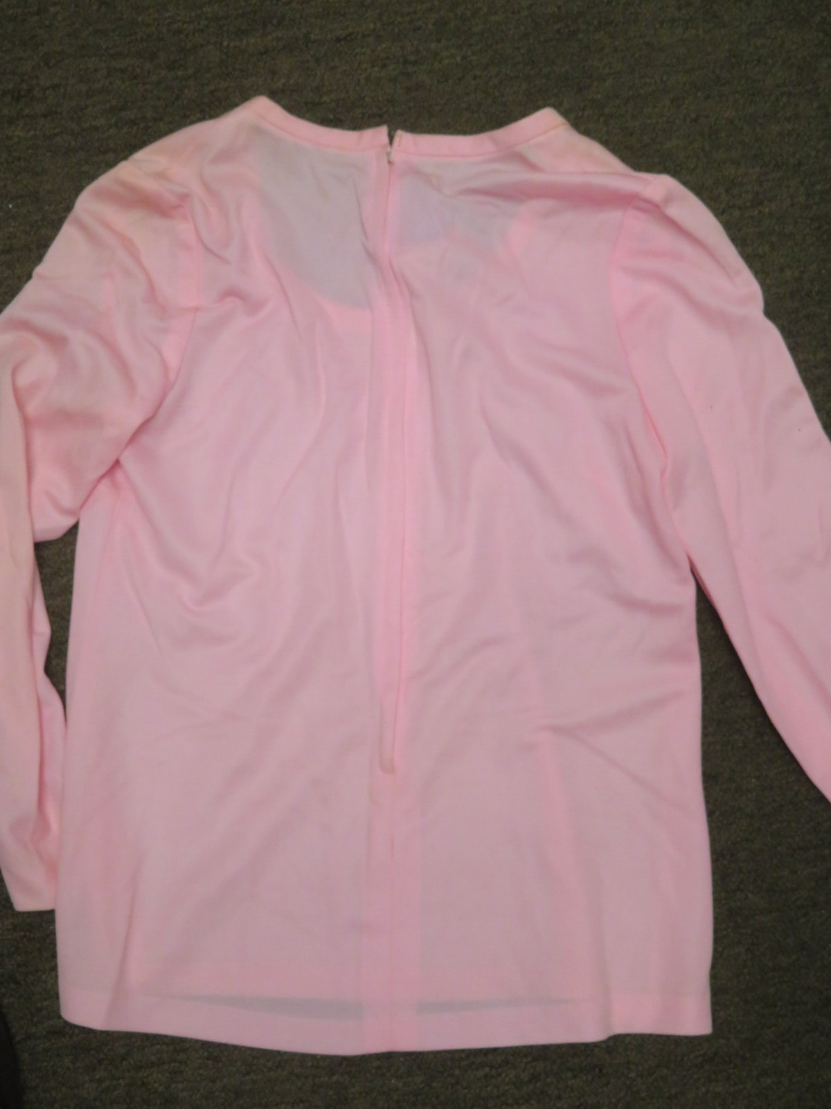 WOMEN’S VINTAGE PINK TOP BY THREE FLAGGS SIZE M