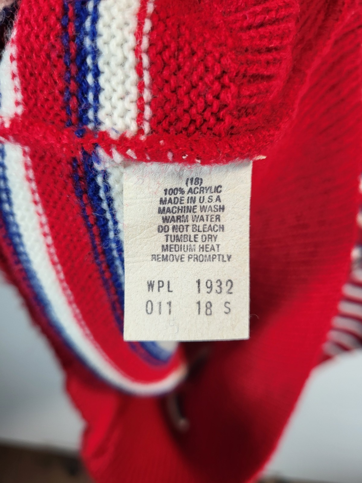 Picket & Post Sweater Women’s Small Striped Red White Blue Crew Neck Vintage 80s