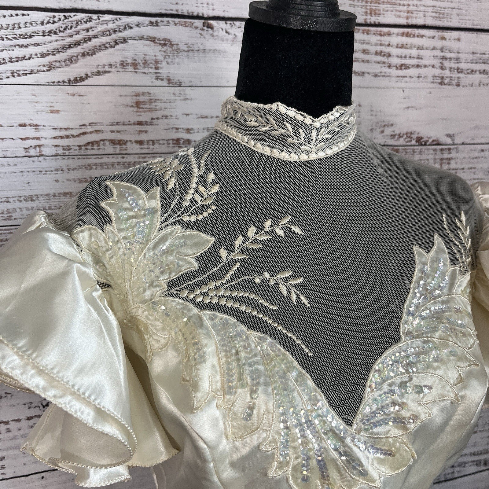 Vtg Eve of Milady Wedding Dress High Illusion Neck Romantic Cathedral Lace