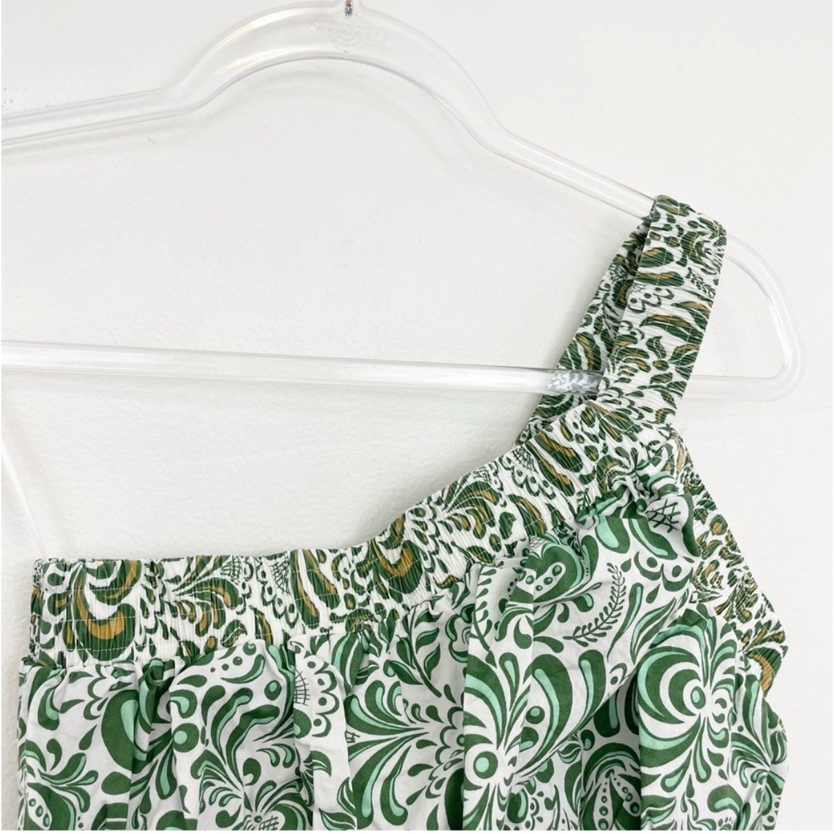 Tuckernuck Hyacinth House Gina One Shoulder Floral Crop Top Green