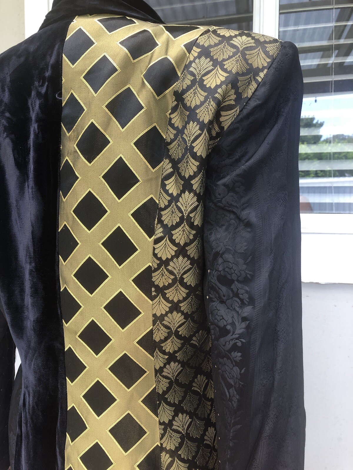 Vtg 80s Stanley Blacker For Gantos Black Gold Statement Cocktail Jacket S
