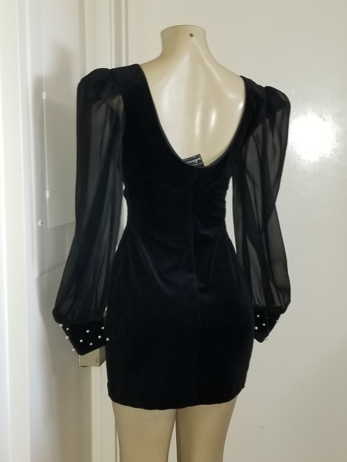 Vintage 80s Karen Okada climax david Howard pearls velour dress