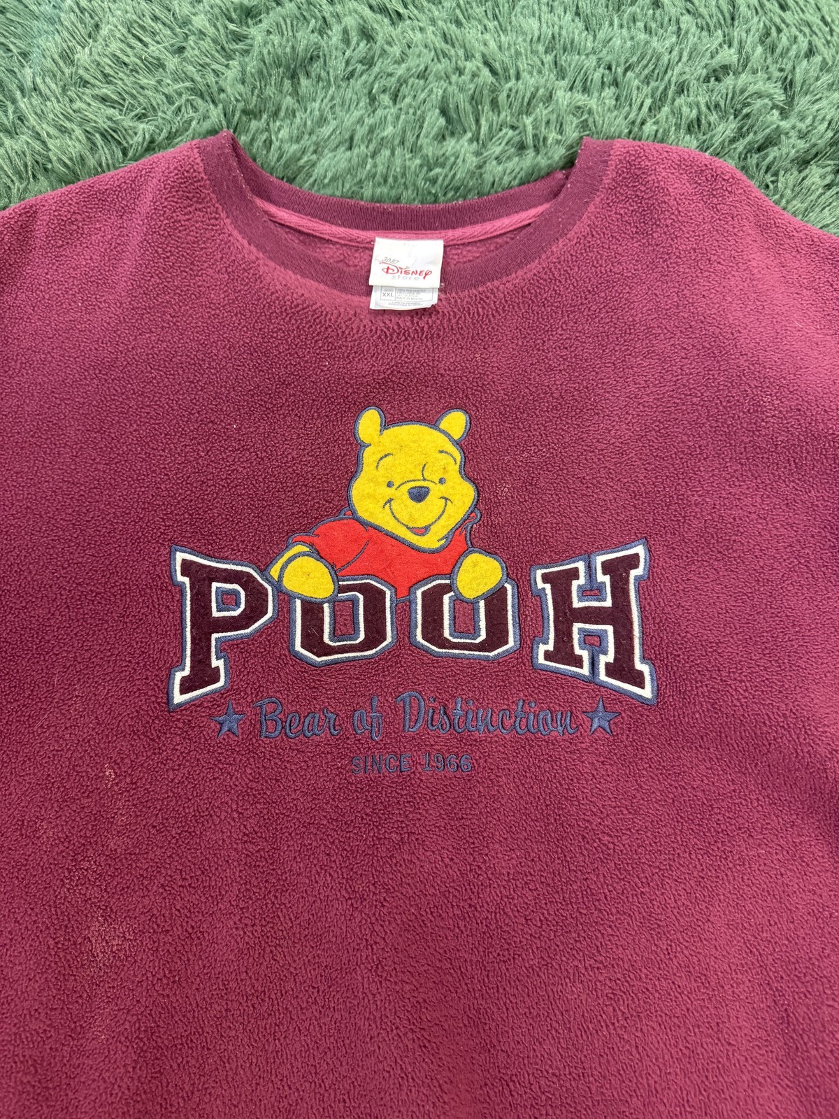 Vintage Disney Store Winnie the Pooh Bear of Distinction Fleece Sweatshirt 2XL