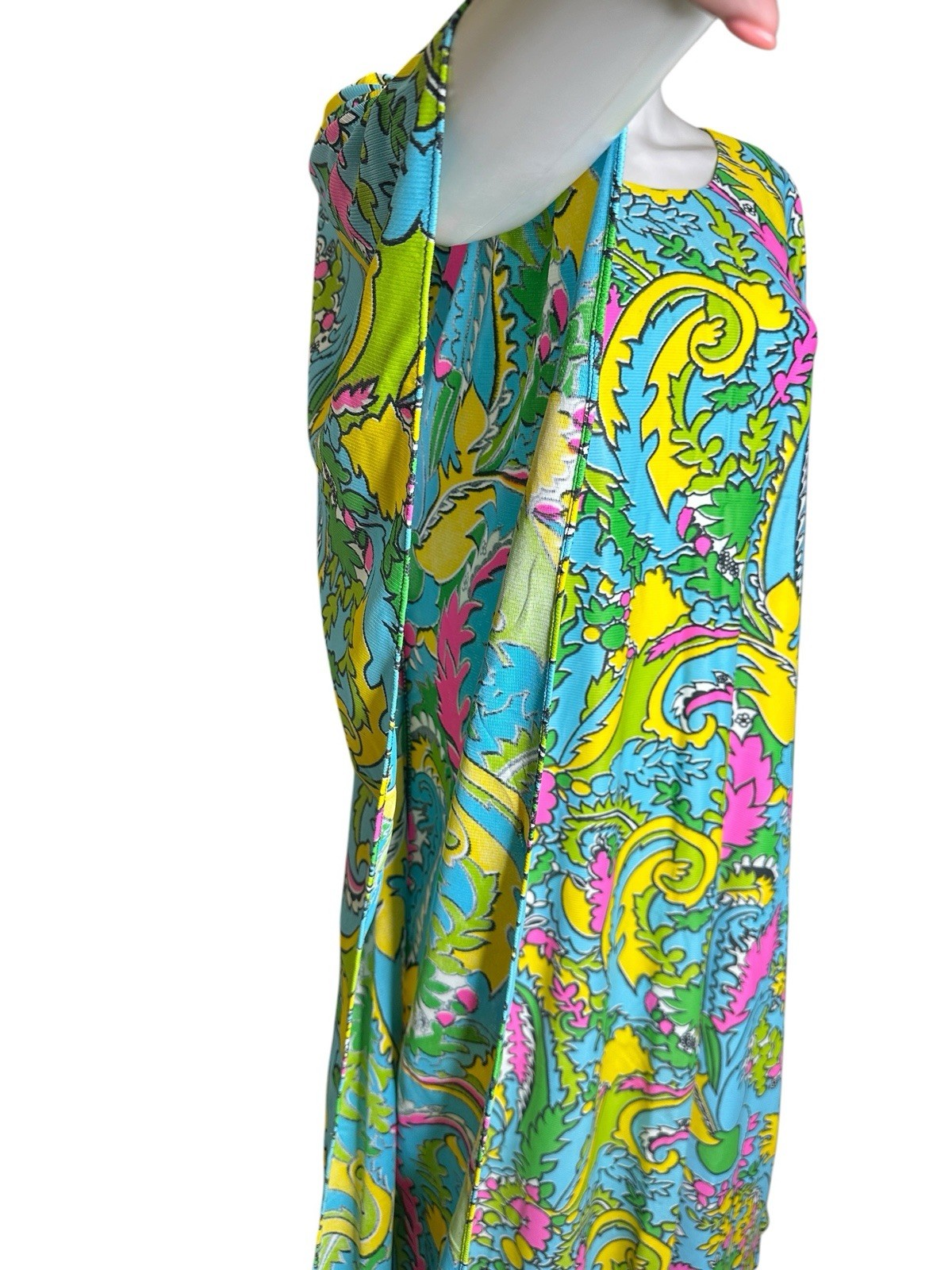 Vintage 1970s Psychedelic Circle-Sleeve Caftan | Electric Paisley Hostess Gown