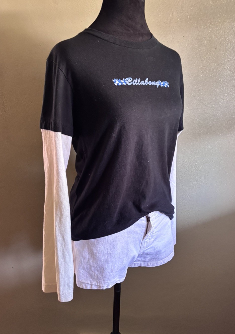 90s billabong Girls SURFER Layered TEE.floral/ Tropical 2 Sided Print.made USA.M