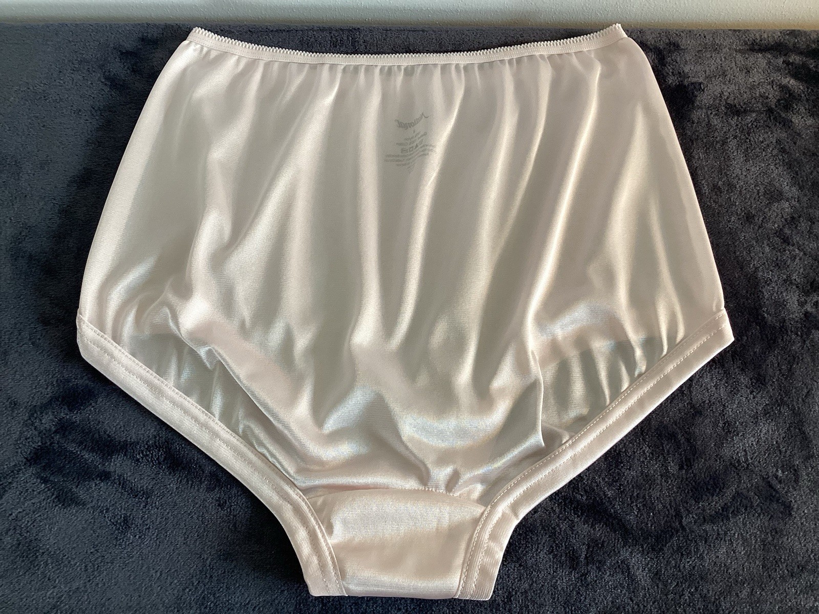 National Pink Nylon Granny panties hi-waist banded leg openings & shimmery Sz 8