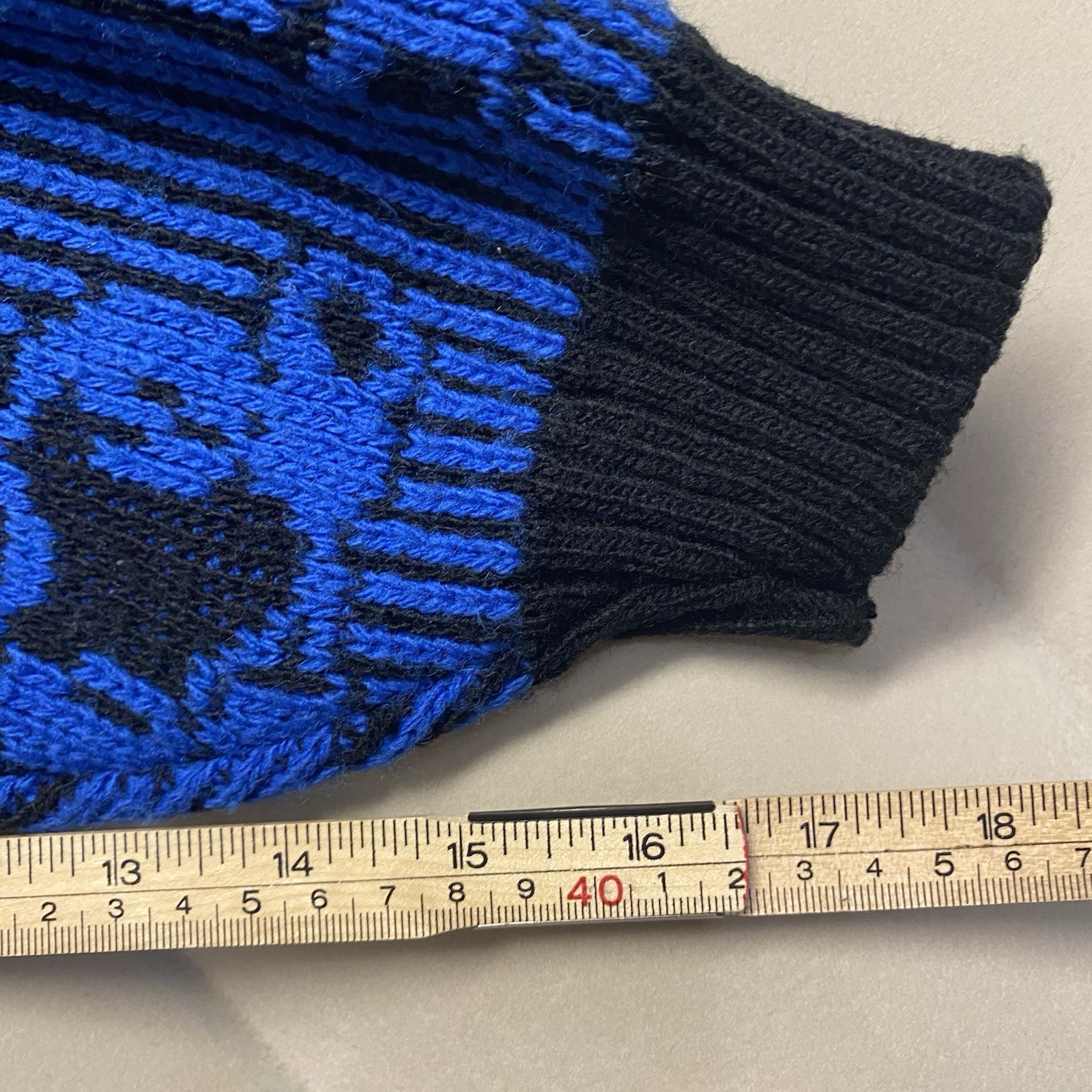 Vintage Adele Knitwear Women’s Sweater Teddy Bear Pullover 1980s 80s