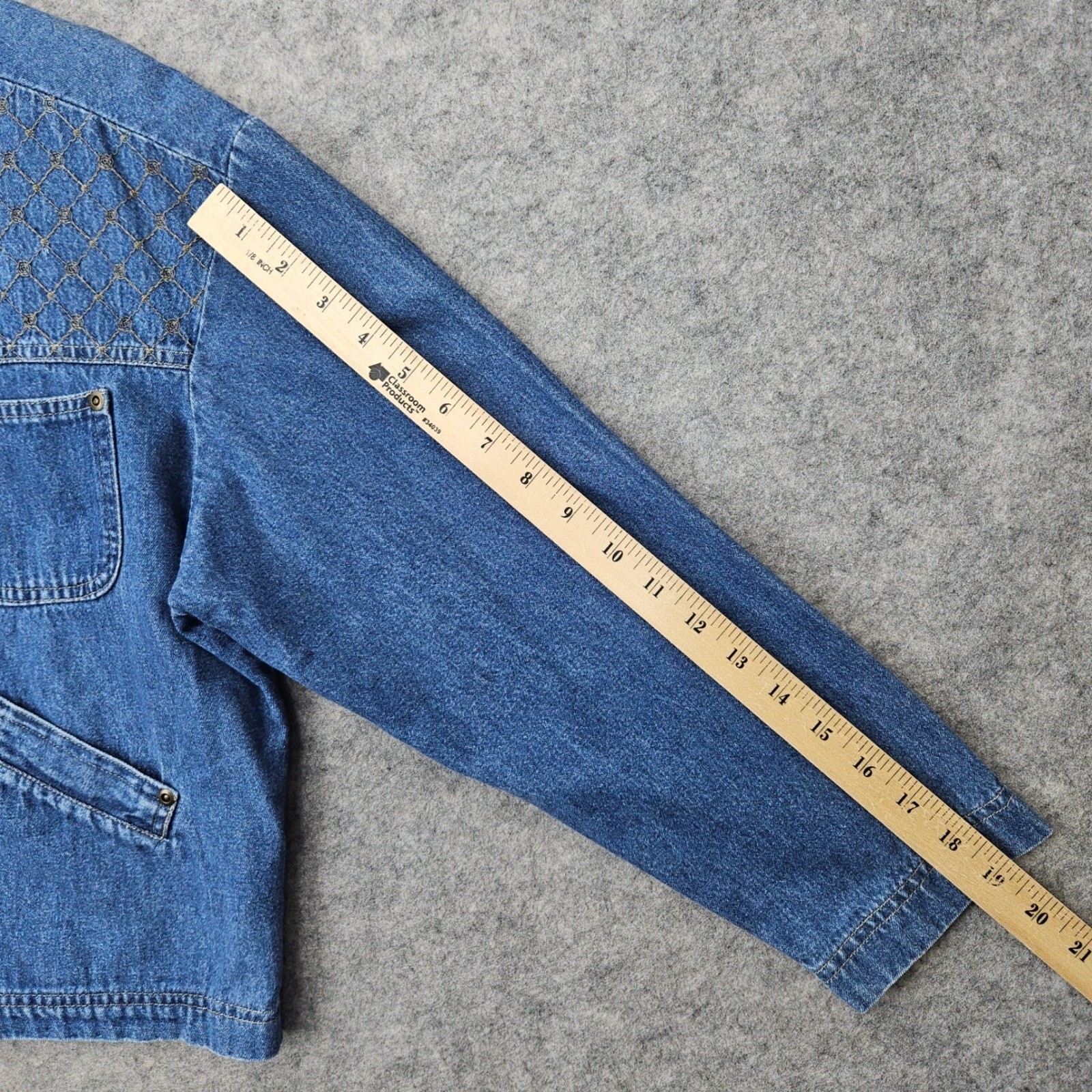 GW Graff Denim Jacket Women’s Blue Vintage Embroidered Snap Front 3/4 Sleeves