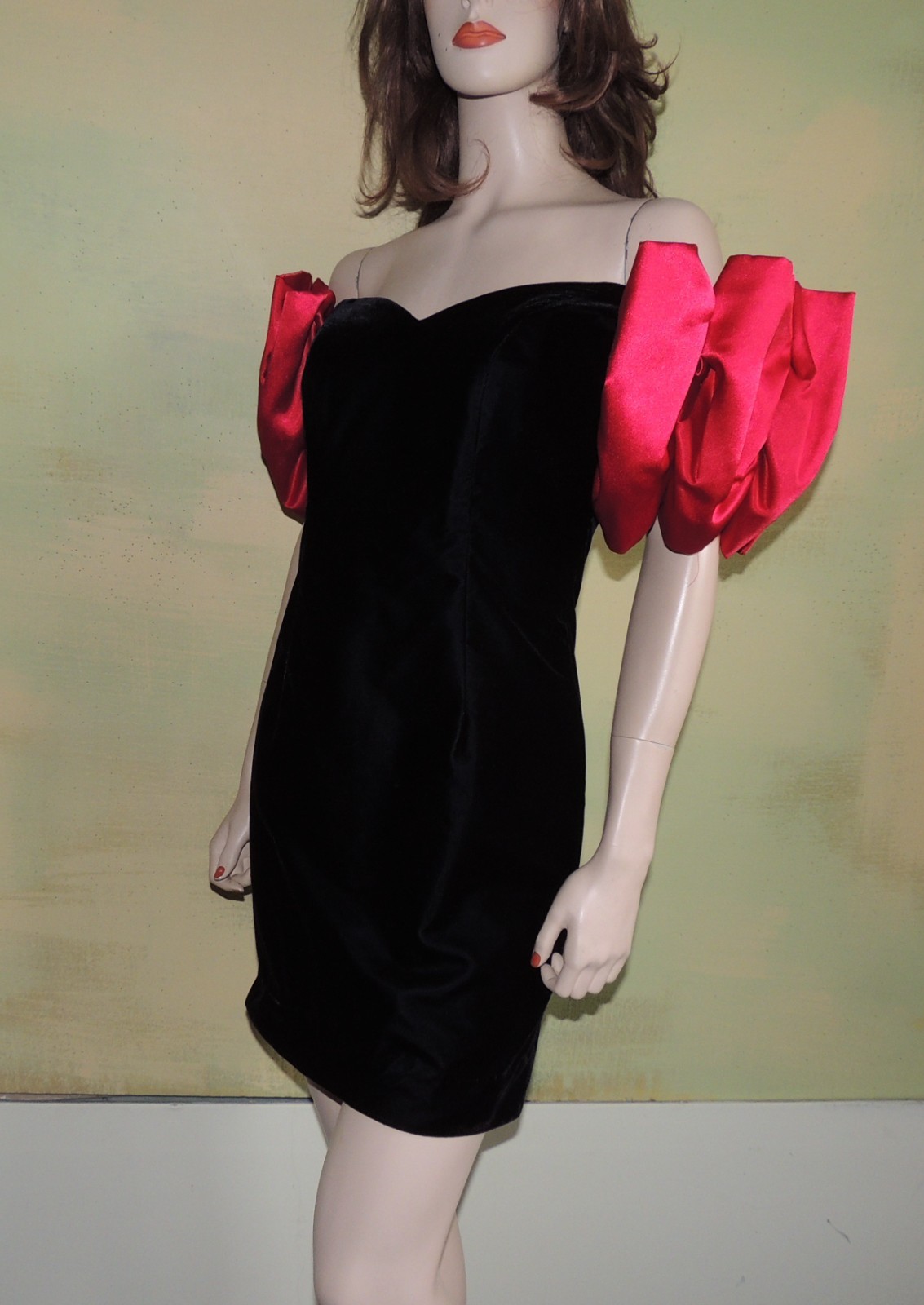 8 Vintage 80’s Dress Late Edition Black Velvet & Red Satin Sleeves