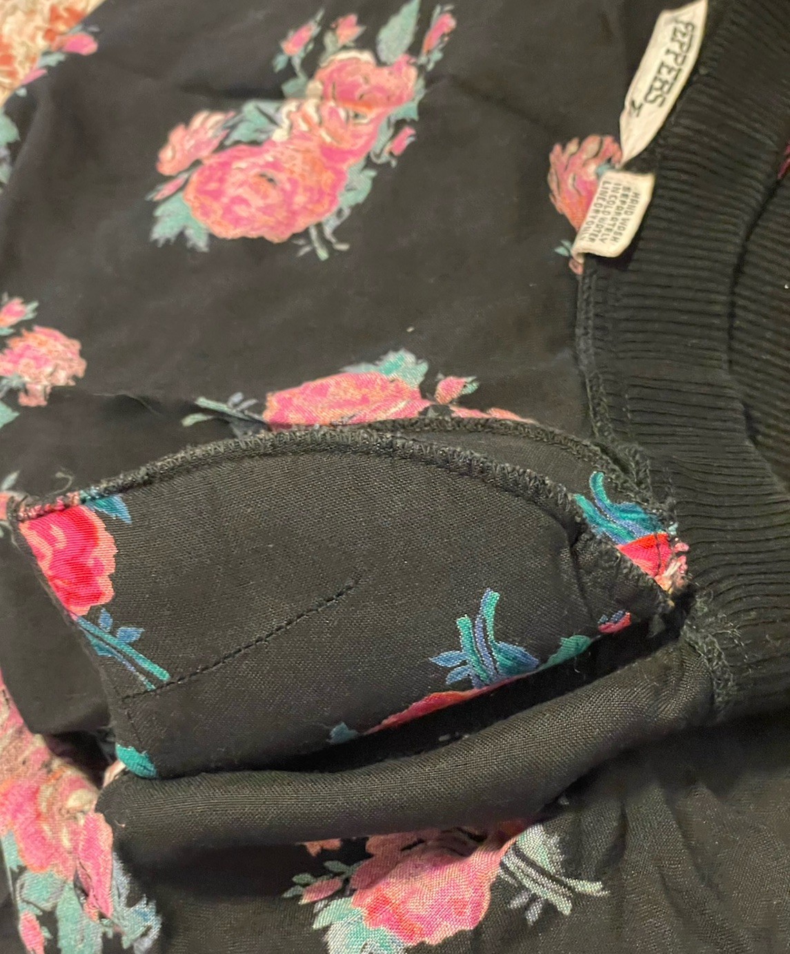 Vintage 80s Peppers Black Pink Rose Print Midi Dress M Rayon Drop Waist LS