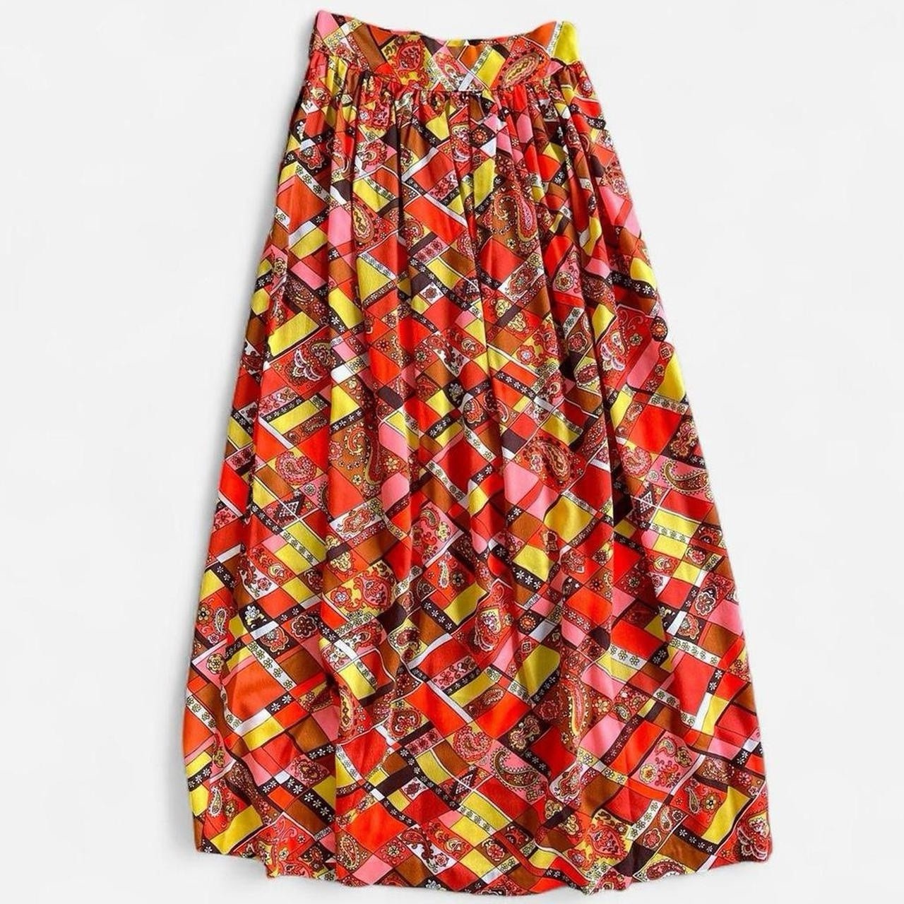 Vintage Retro 60s 70’s Polyester Paisley Orange Yellow Pink Brown A-Line Skirt