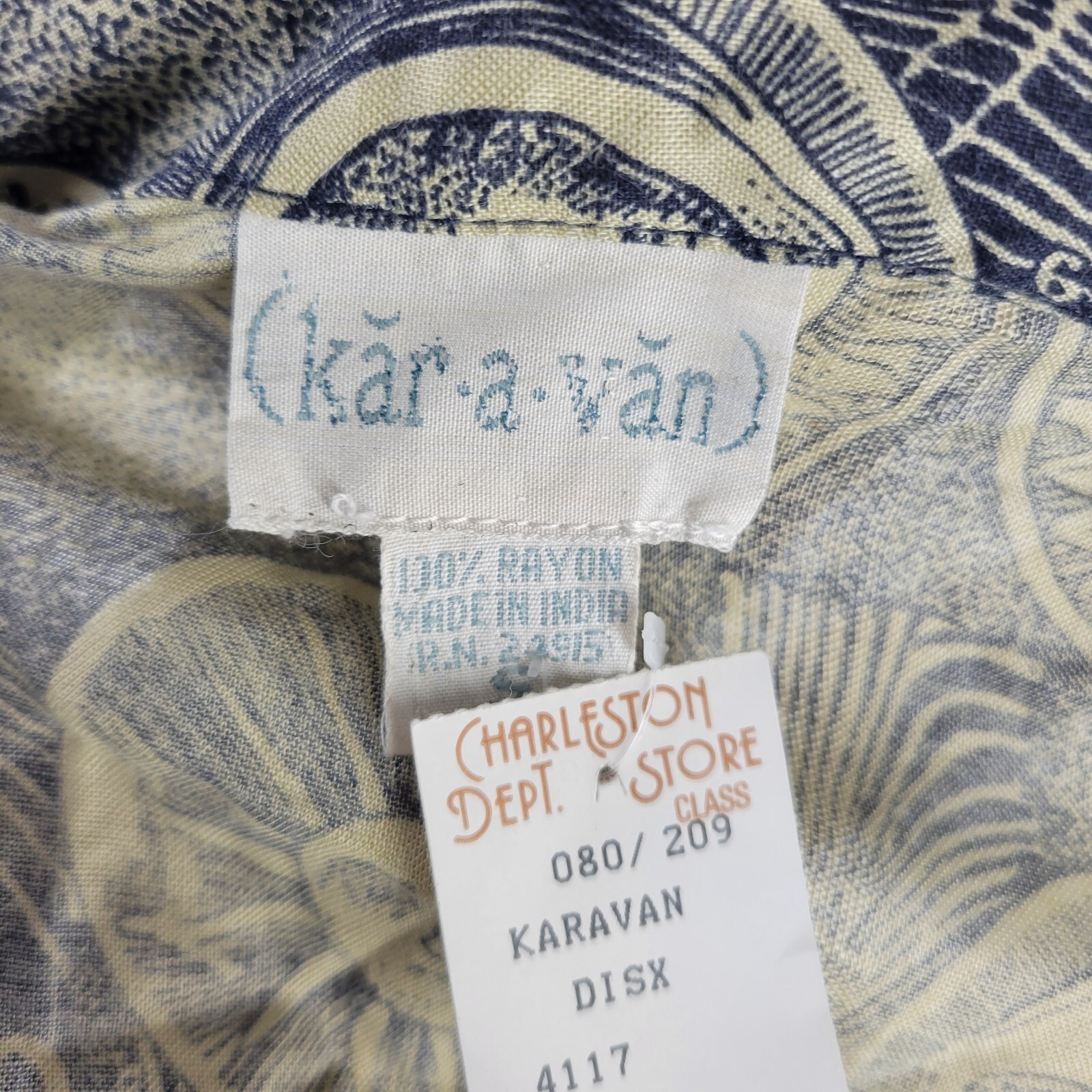 VTG Karavan KAR-A-VAN NOS Women’s Shirt Suns Celestial Print Button Up AOP Sz S