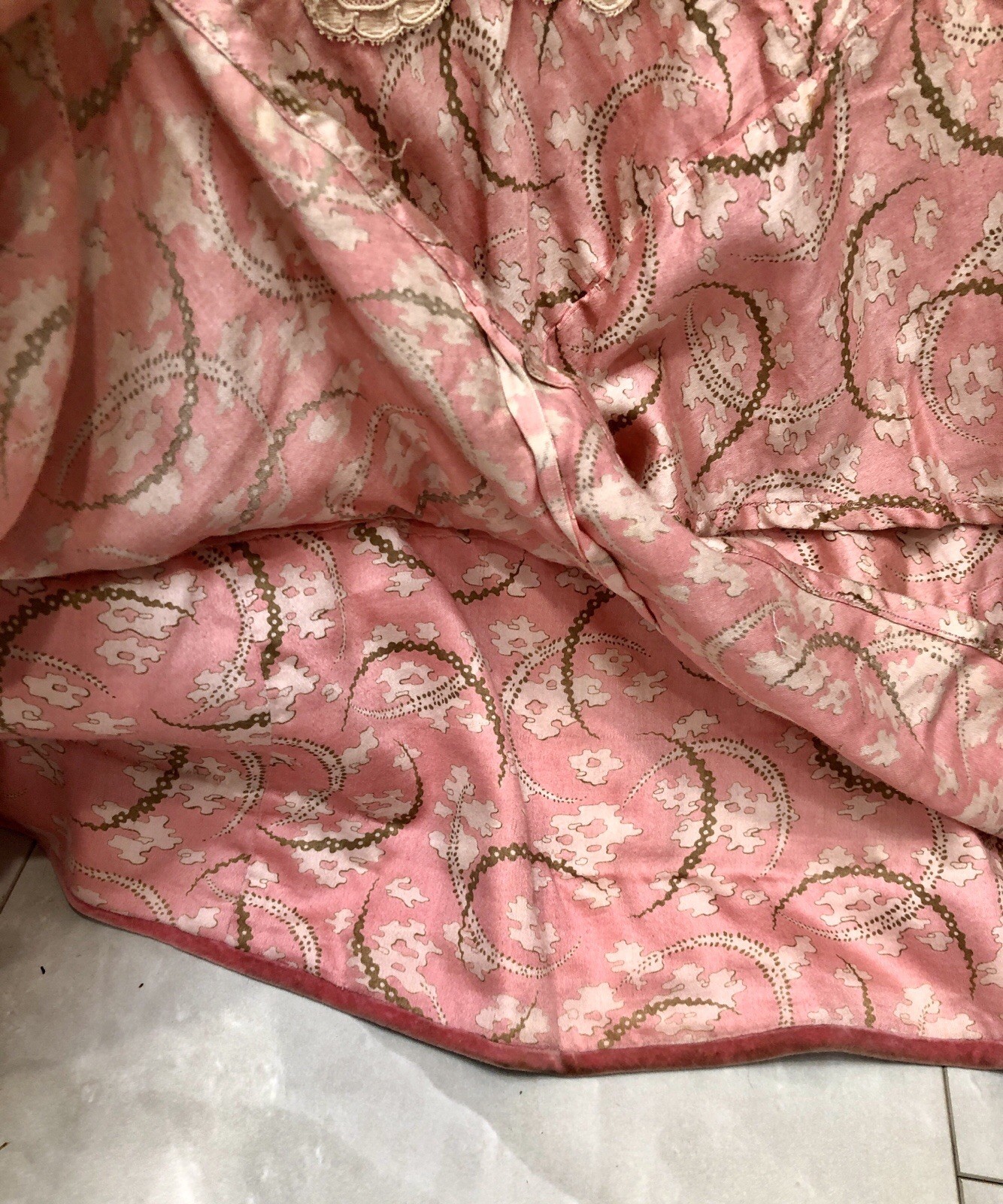 Antique VICTORIAN 1900s GIBSON GIRL Pink Paisley TRAINED GUIPURE LACE 2Pc GOWN