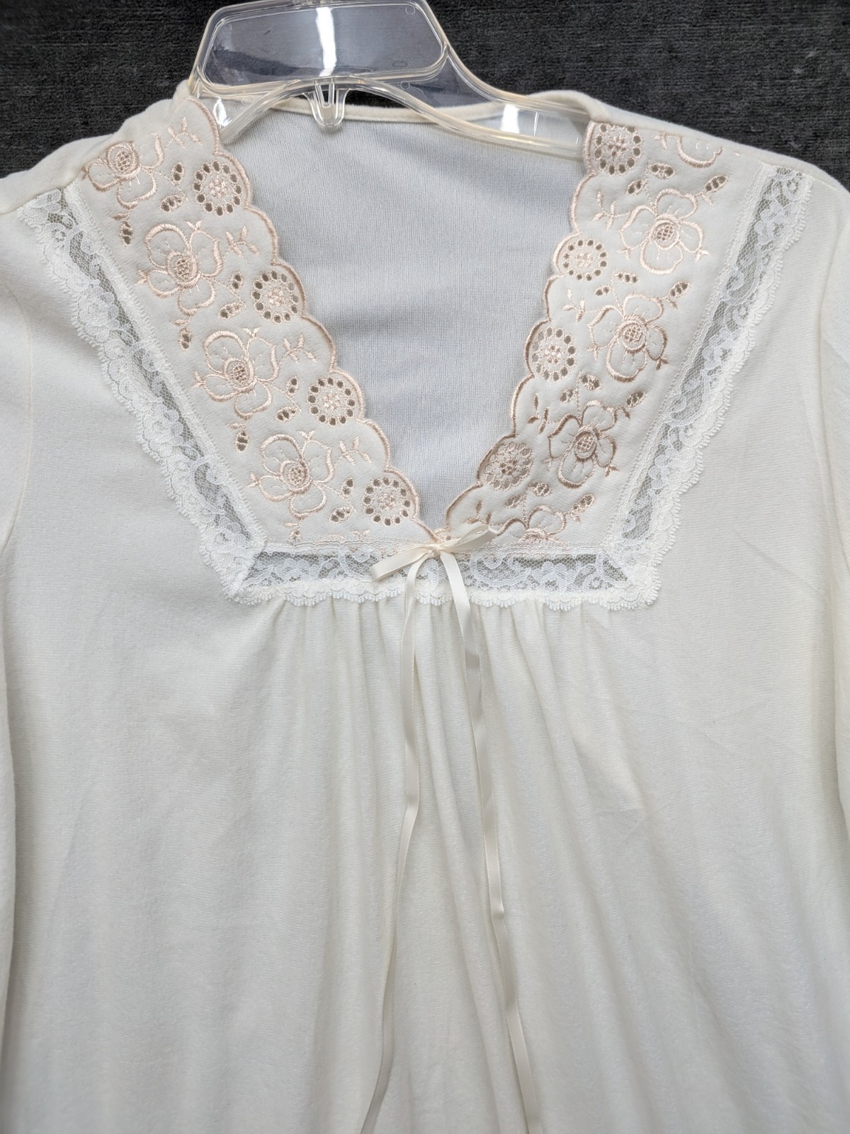 Vintage Lorraine Nightgown Cream Soft Flannel Embroidered Granny Core Grandma L