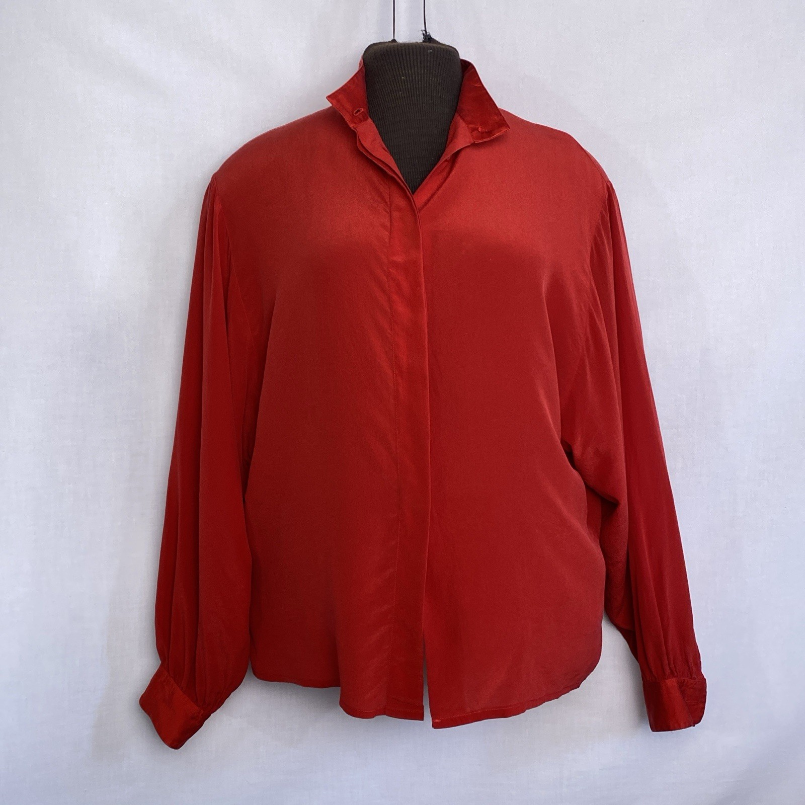 Ted Lapidus Paris Vintage 100% Silk Dress Shirt Blouse France M / L Couture