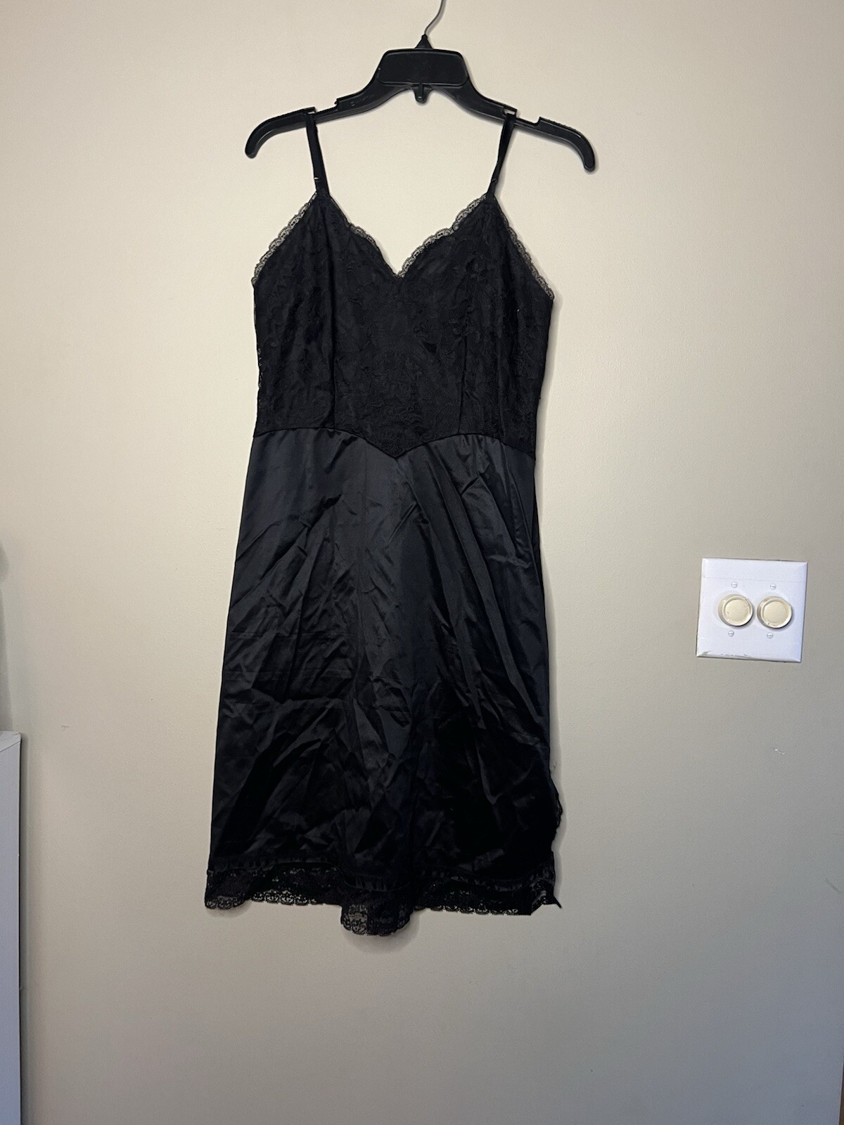 Vintage Vanity Fair Black Lace Satin Slip Nightgown Dress Small Made In USA