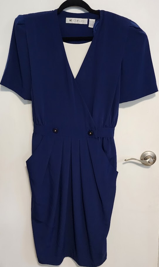 Ms Chaus Vintage Navy Blue Pleated Business Dress w/ Belt, Sz. 10
