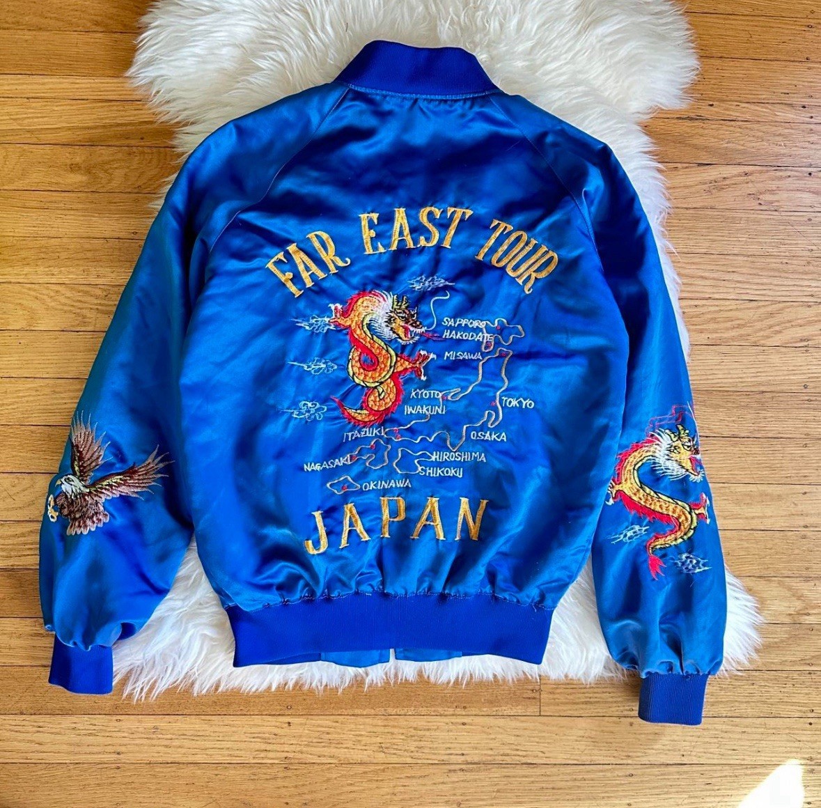 vintage 1980s sukajan souvenir blue far east japan satin bomber jacket small