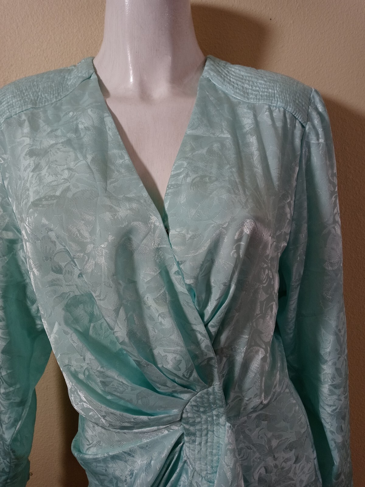 Vintage L.T.D. by Roberta Midi Dress Mint Green Satin Women 9/10 glass buttons