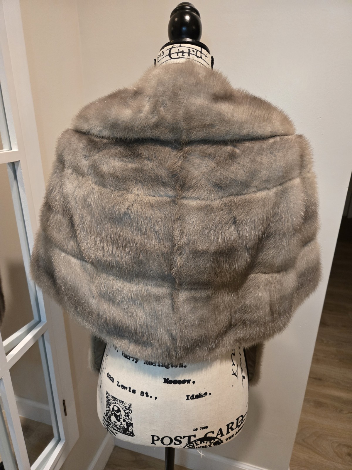 Luxury Vintage Furs Natural Blue Mink Stole Wrap Cape Bolero Wedding Bridal Fur