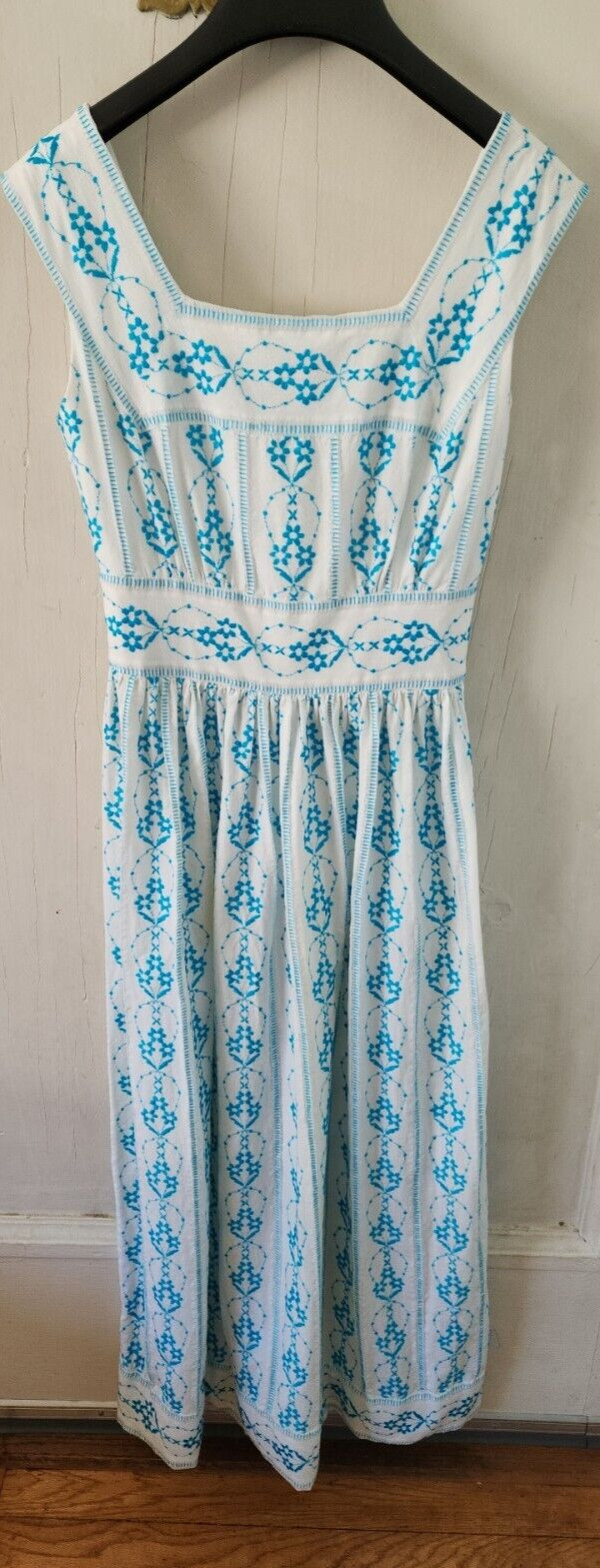 Vintage 70s 80s Michelle By Amalfi Embroidered Dress White and Blue
