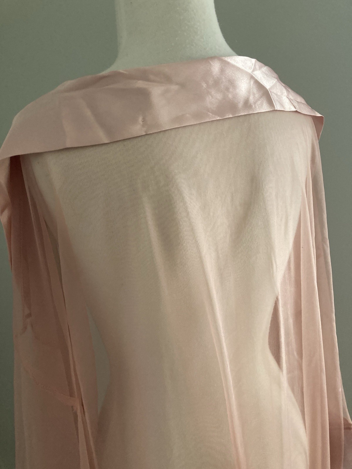 NEW Vintage Petra Womens’ Sheer Nylon Pink Robe Satin Trim Shawl 1X