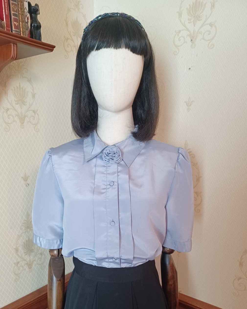 Vintage 1980s/1990s Josephine Silky Blue Secretary Puff Sleeve Blouse w/ Rosette