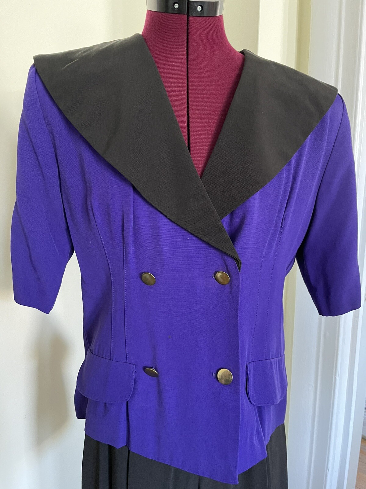 Vintage 1990 Katie MFG Top And Pants Shoulder Pads Sz M/L Purple Black Buttons