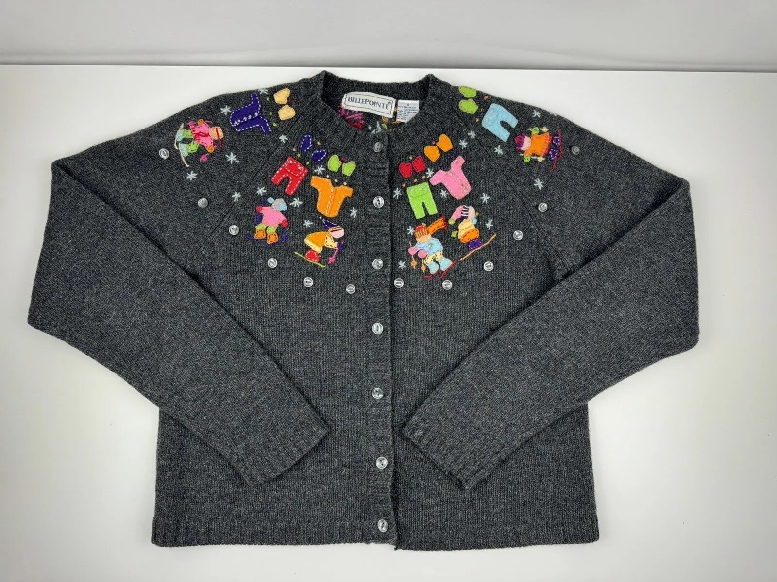 Vintage BellePoint Women’s Small Cardigan Sweater Gray Lambswool Felt Appliqué