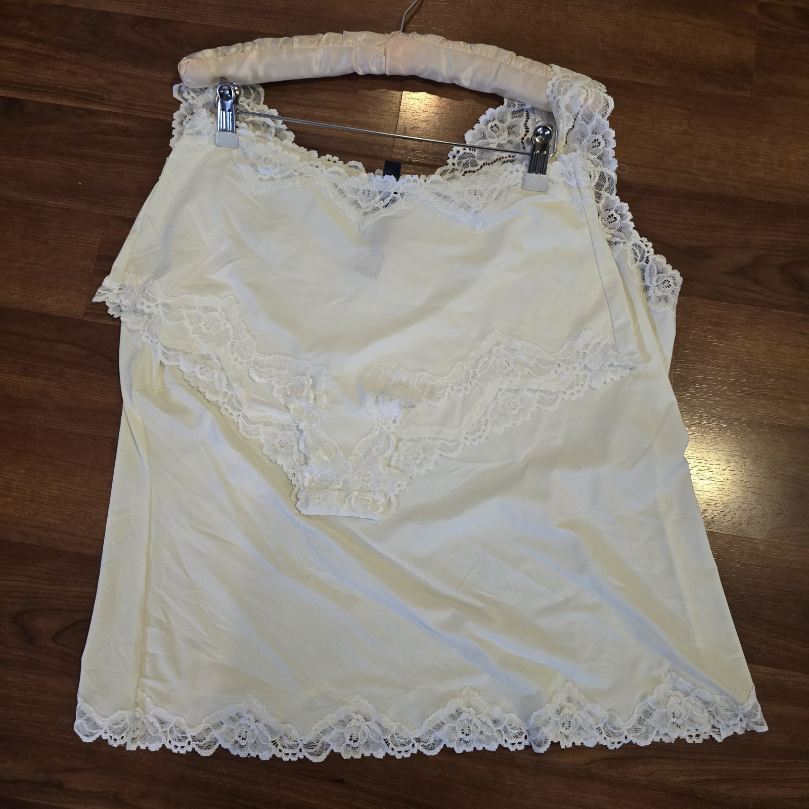 Soma By Chicos Ivory Lace Trim Lingerie Set camisole and slip Vintage Romantic