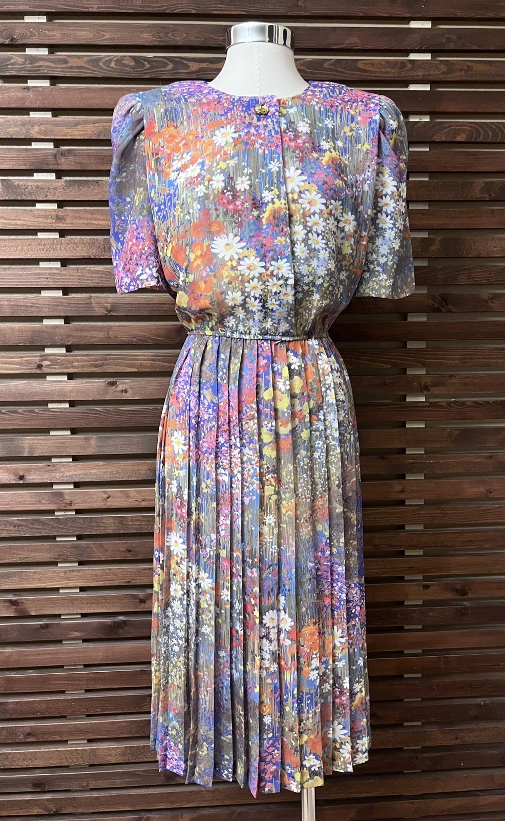 1980s Vintage Purple Orange Green White Floral Short Sleeve Pleated Midi Dress