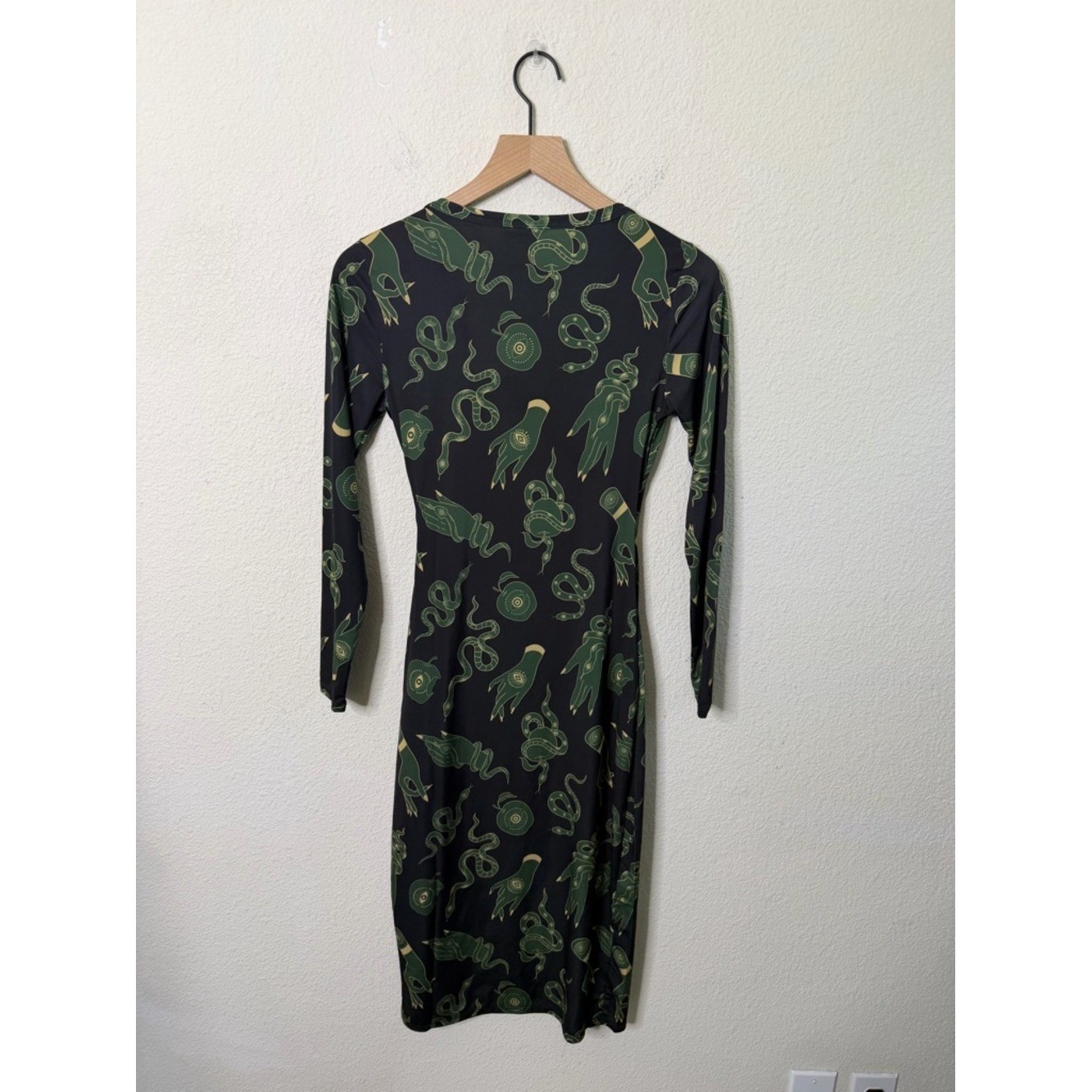 NWT Pinup Girl Clothing Laura Byrnes Garden of Eden Snake Greta Dress Size S